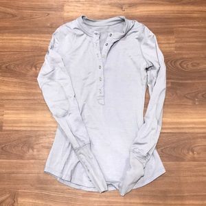 Lululemon crew neck shirt